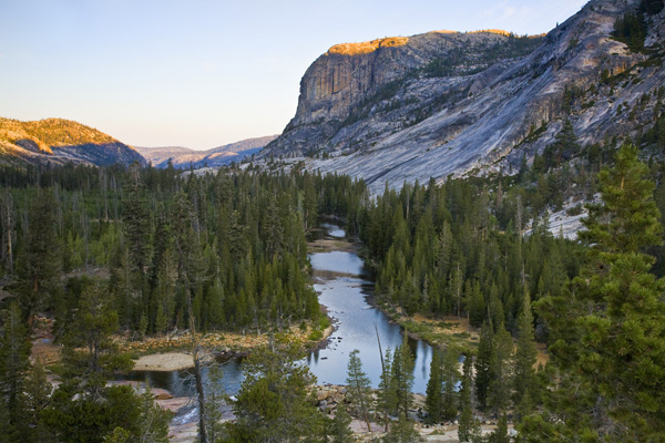toulumne river sunrise